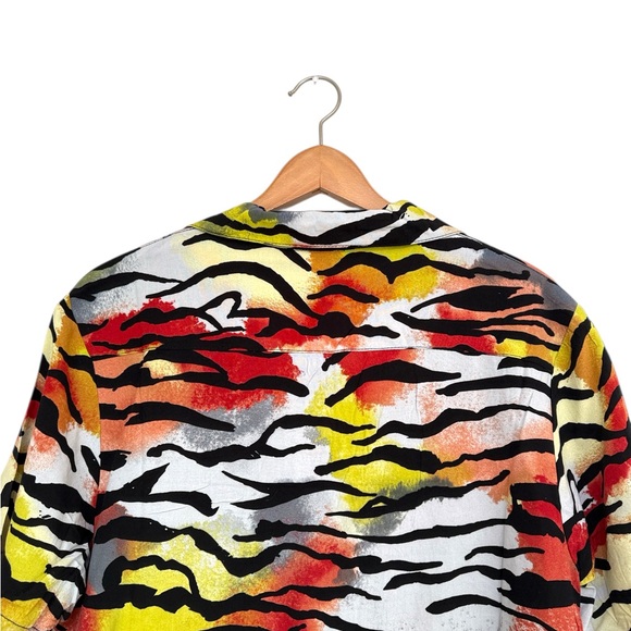 Ed Hardy Crop Top Women’s Large Animal Print Art to Wear NEW - Picture 6 of 10